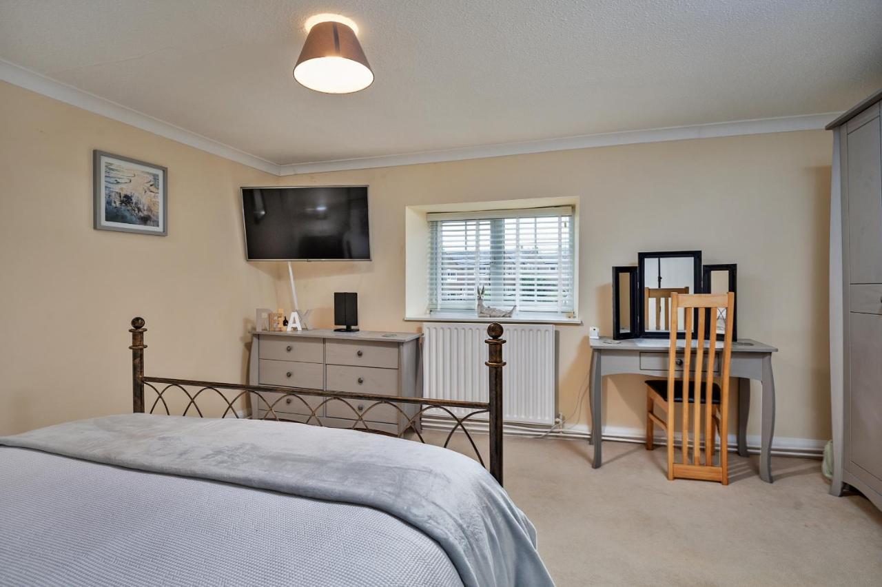 Finest Retreats - Cloggers Cottage Darley Екстер'єр фото