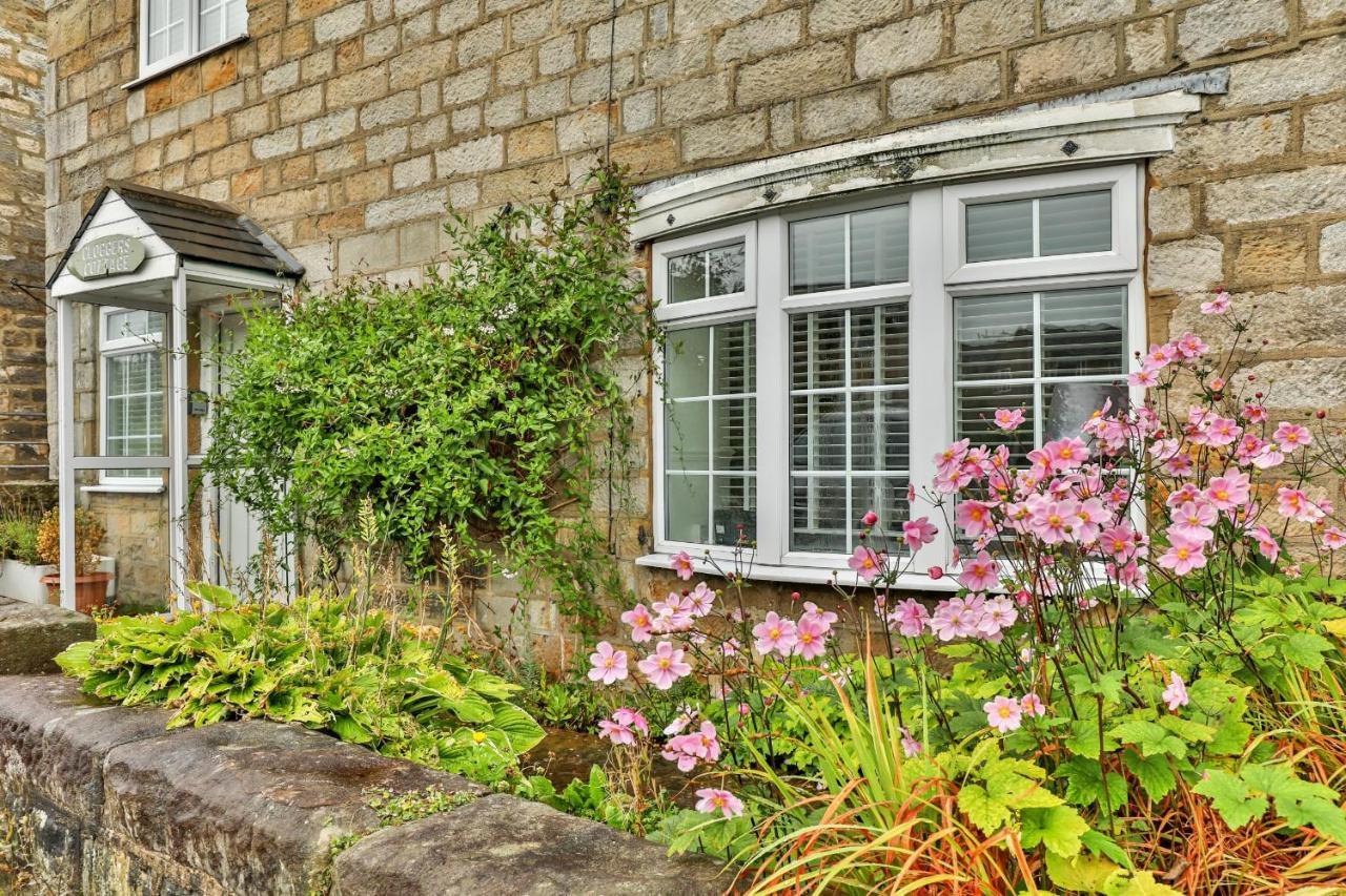 Finest Retreats - Cloggers Cottage Darley Екстер'єр фото